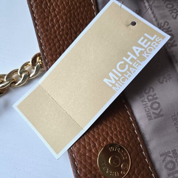 Michael Kors NEW Jet Set Pebbled Leather Mocha Brown Tan Tote Bag Gold Chain NWT - Picture 10 of 15